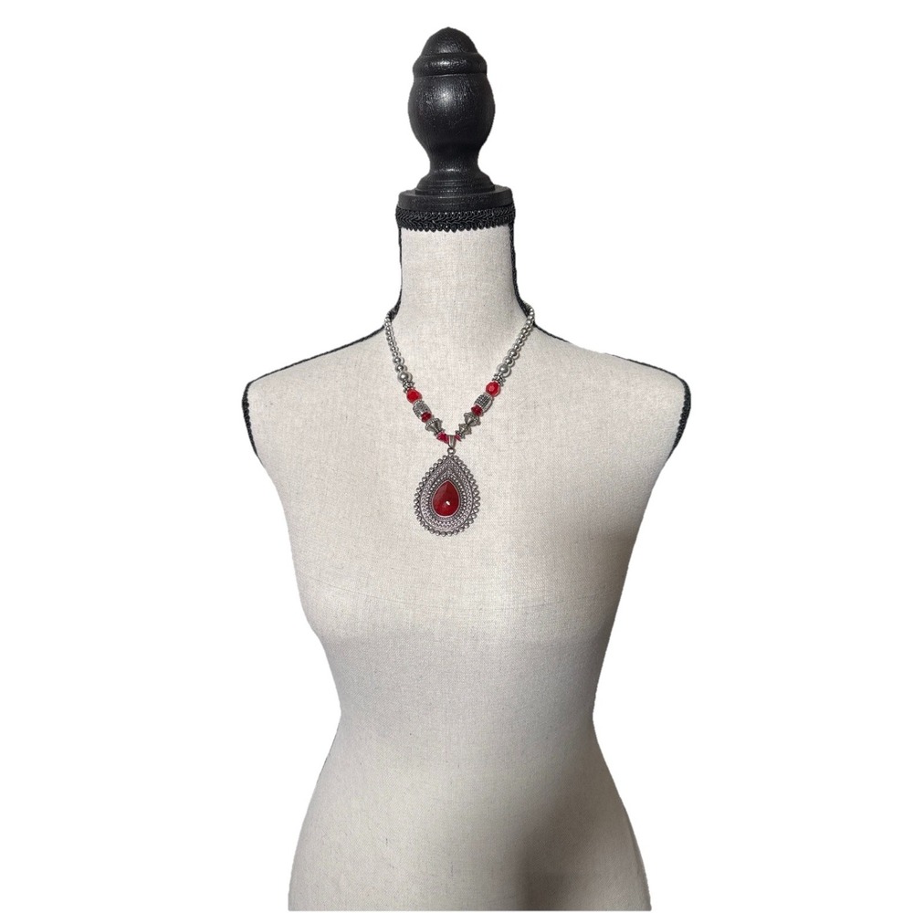 Ruby‎ Rd. Red Teardrop Pendant Necklace Silver Tone Beaded NEW WITH TAG
